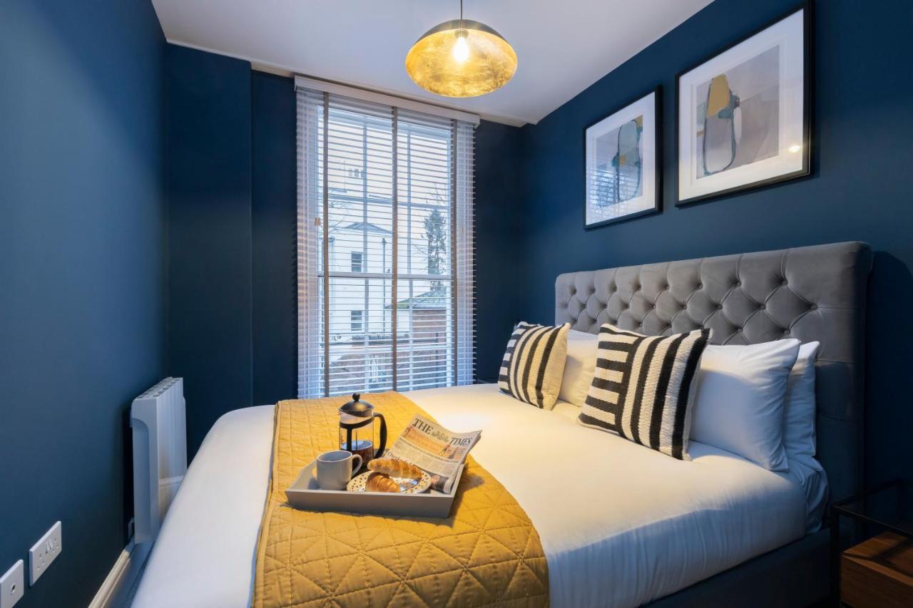 Elliot Oliver - Luxury 2 Bedroom Regency Apartment With Parking & Ev Charger Cheltenham Esterno foto